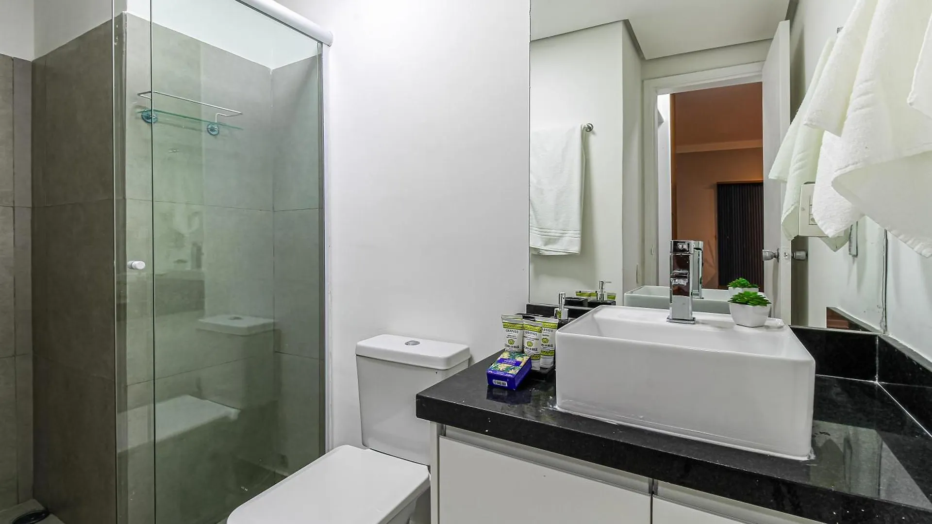 Tabas - Victoria Place - Itaim Bibi Sao Paulo Apartment
